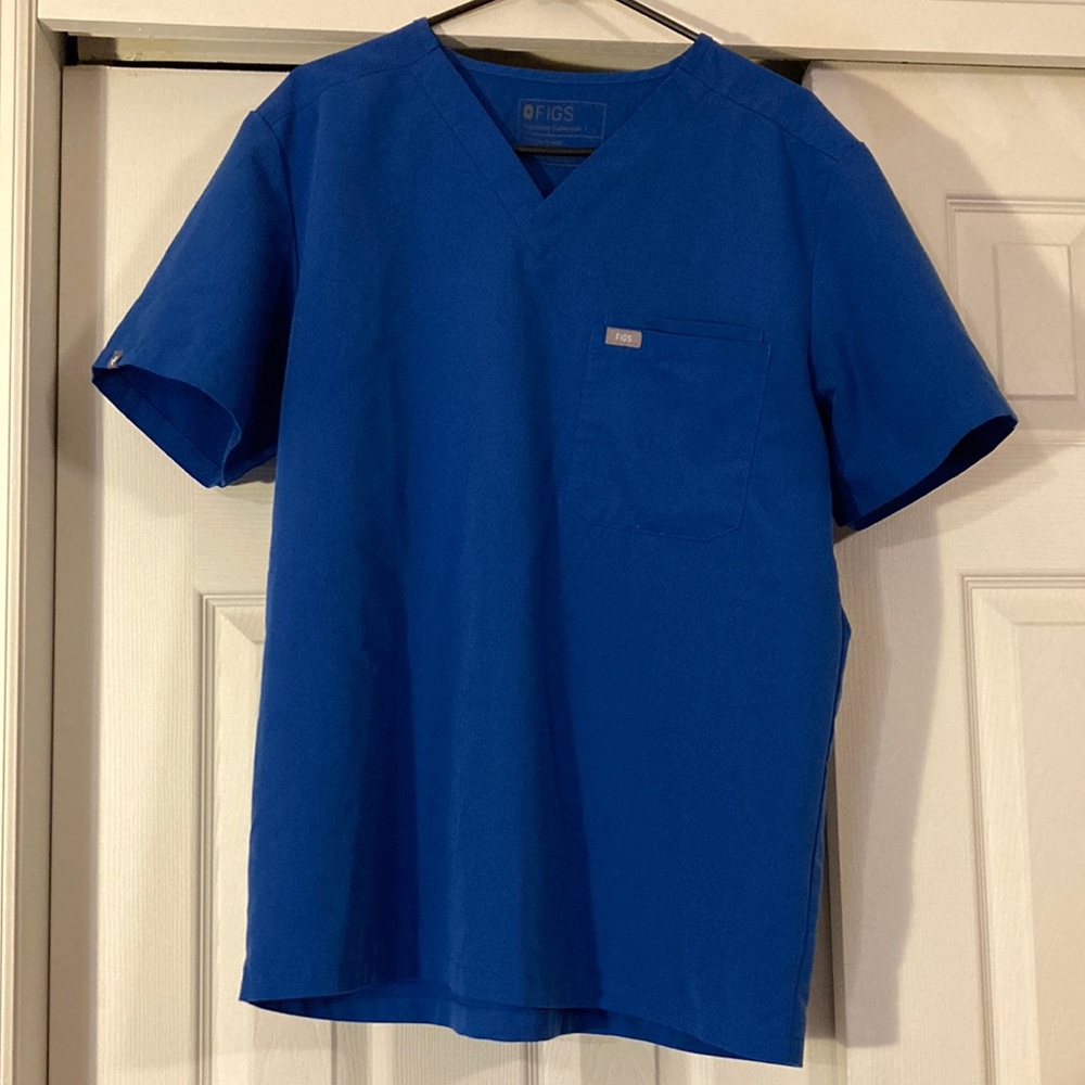 Mens figs top